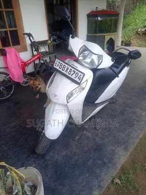 Honda Activa 2014 Motorbike (Used)