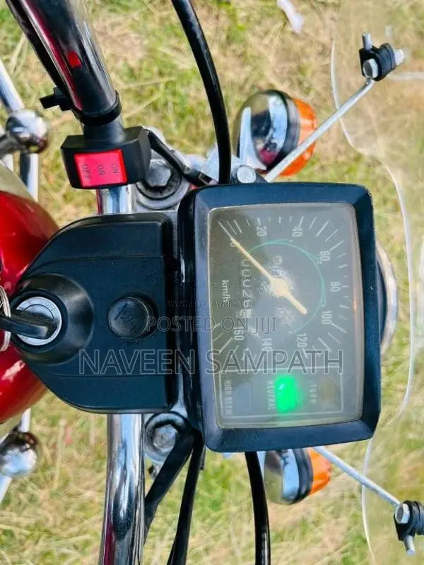 Honda CD 125 Benly 1996 Motorbike (Used)