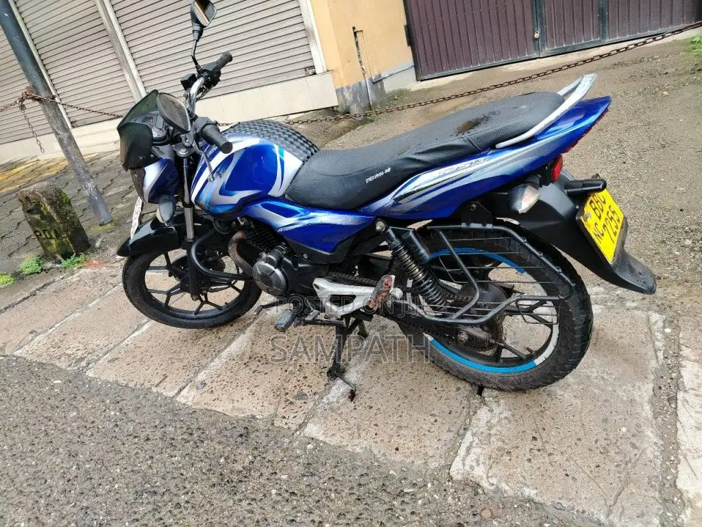 Hero Dash 2016 Motorbike (Used)