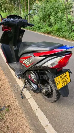 Honda Dio 2017 Motorbike (Used)