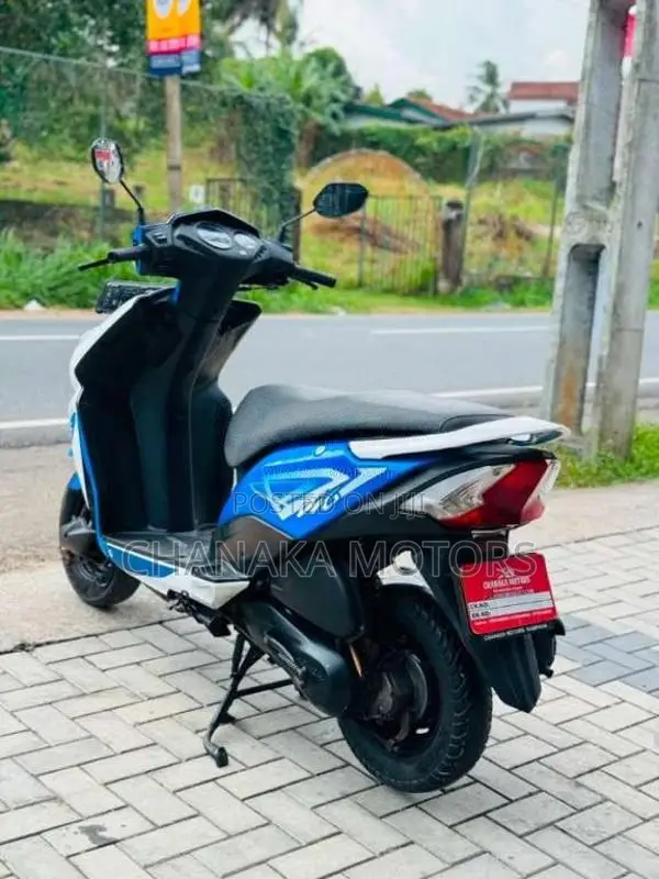 Honda Dio 2017 Motorbike (Used)