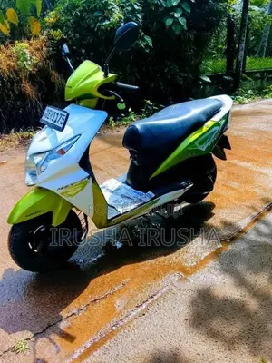Honda Dio 2016 Motorbike (Used)