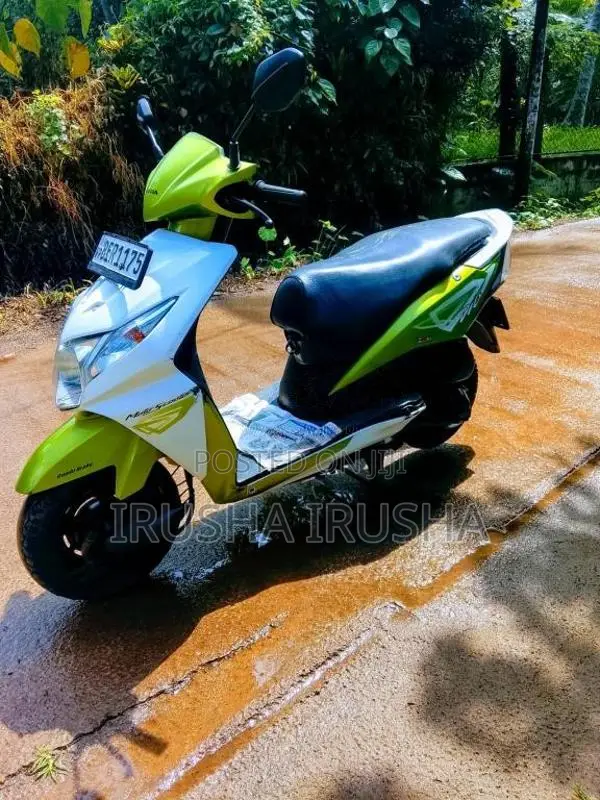 Honda Dio 2016 Motorbike (Used)