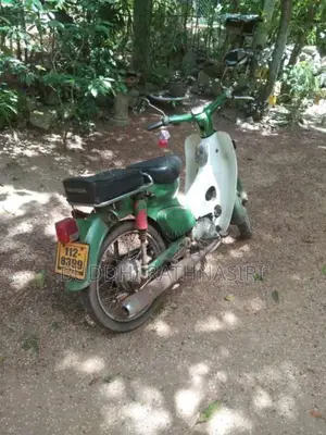 Honda Super Cub 1986 Motorbike (Used)