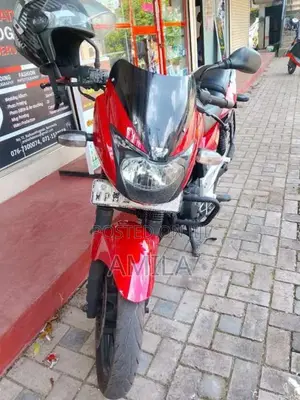 Bajaj Pulsar 180 2010 Motorbike (Used)