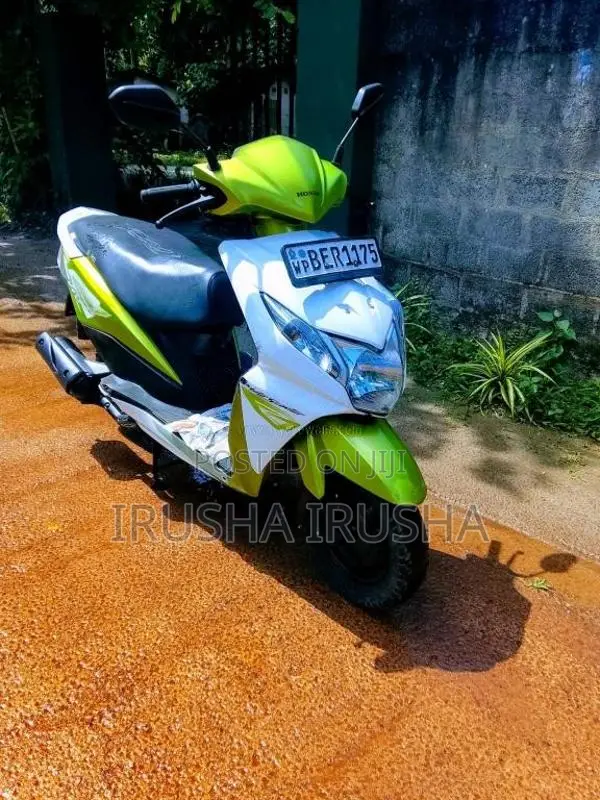 Honda Dio 2016 Motorbike (Used)