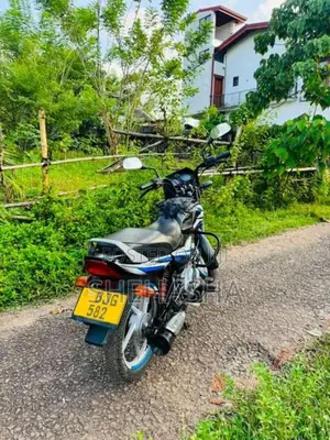 Bajaj CT-100 2024 Motorbike (Used)