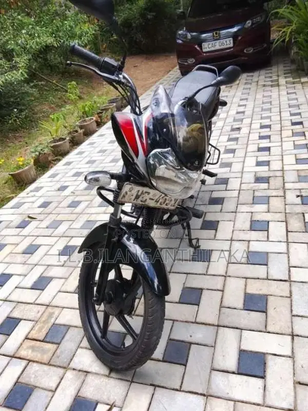 Bajaj Discover 100 2011 Motorbike (Used)