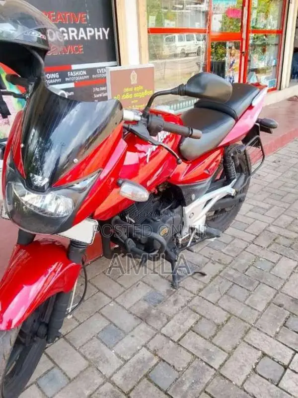 Bajaj Pulsar 180 2010 Motorbike (Used)
