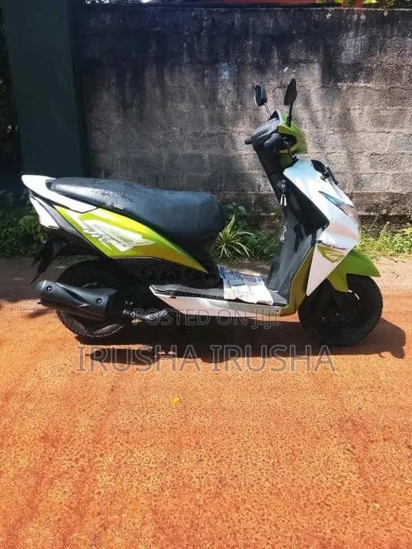 Honda Dio 2016 Motorbike (Used)