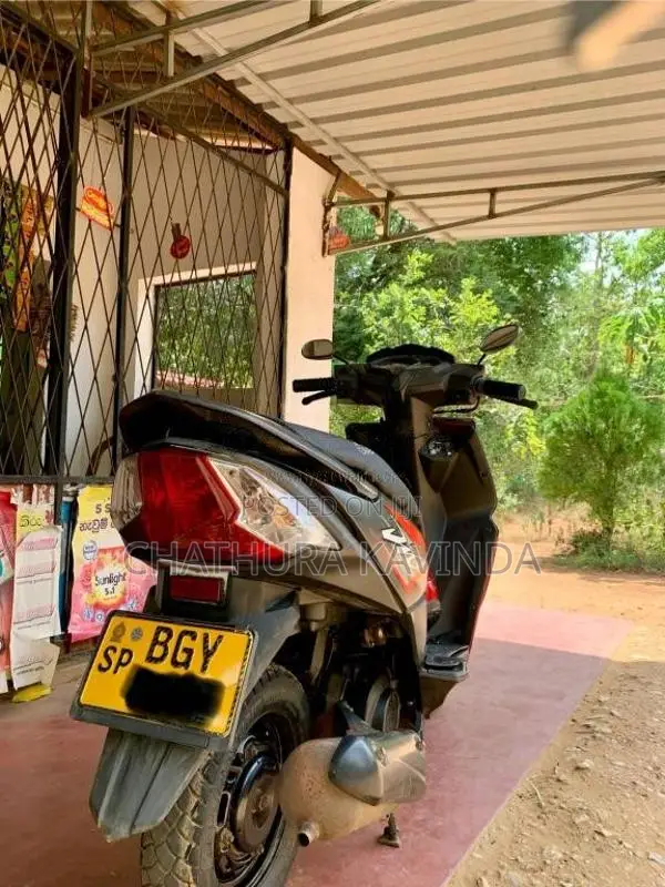 Honda Dio 2018 Motorbike (Used)