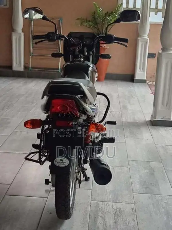 Bajaj CT-100 2025 Motorbike (Used)