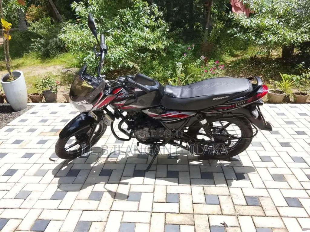 Bajaj Discover 100 2011 Motorbike (Used)