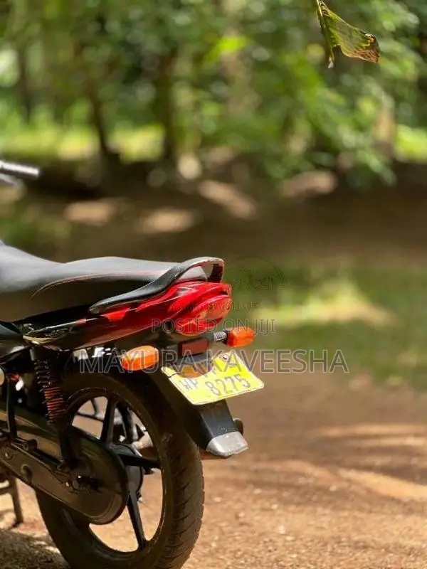 Bajaj Platina 125 2010 Motorbike (Used)
