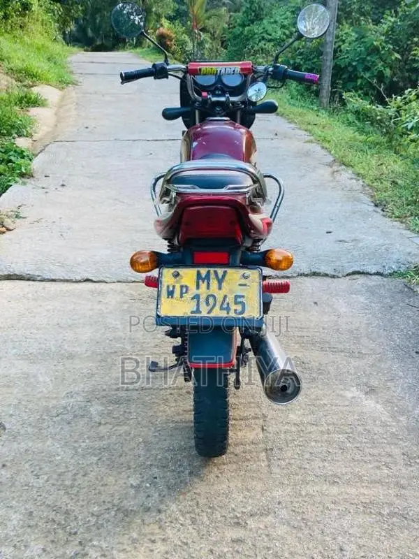 Bajaj CT-100 2006 Motorbike (Used)