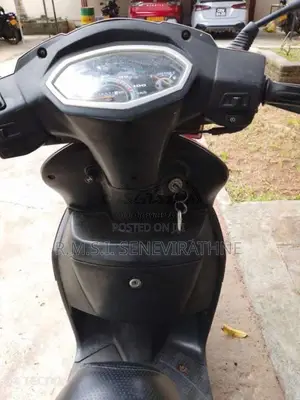 Hero Pleasure 2016 Motorbike (Used)