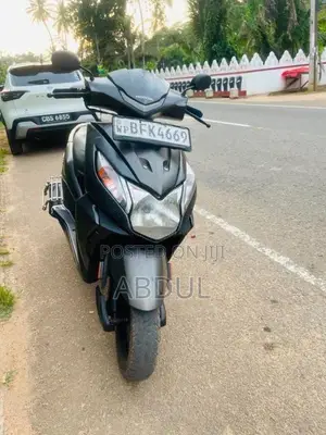 Honda Dio 2017 Motorbike (Used)