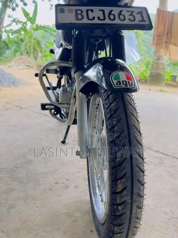 Bajaj CT-100 2015 Motorbike (Used)