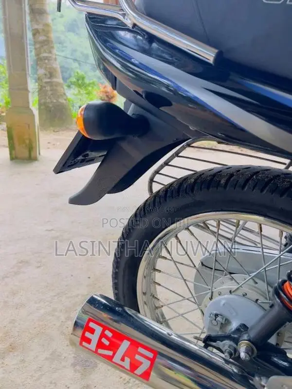Bajaj CT-100 2015 Motorbike (Used)