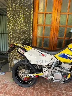 Suzuki Drz 2009 Motorbike (Used)