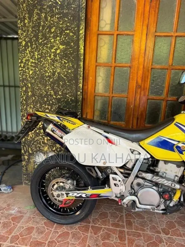 Suzuki Drz 2009 Motorbike (Used)