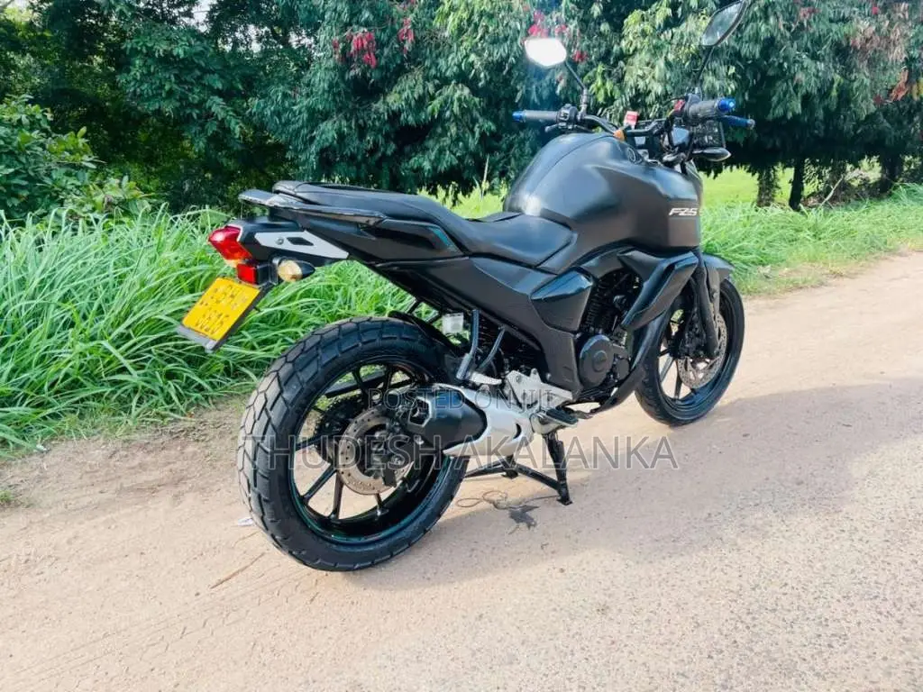 Yamaha FZ 2019 Motorbike (Used)