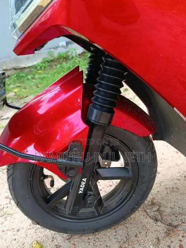 Yadea T5 2025 Motorbike (Used)