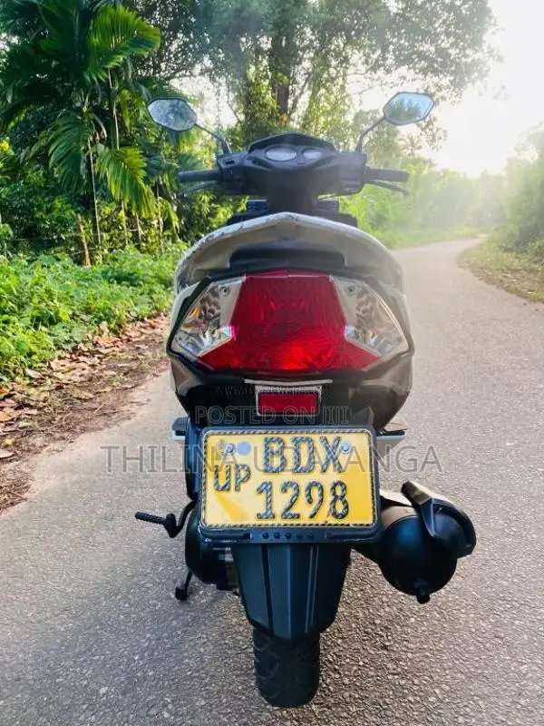 Honda Dio 2016 Motorbike (Used)