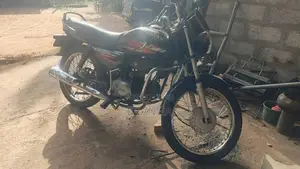 Hero-Honda CD Deluxe 2009 Motorbike (Used)