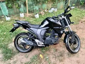 Yamaha Fz Version 2 2015 Motorbike (Used)
