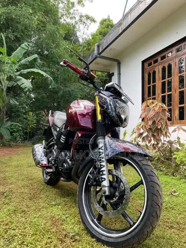 Yamaha FZ 2011 Motorbike (Used)