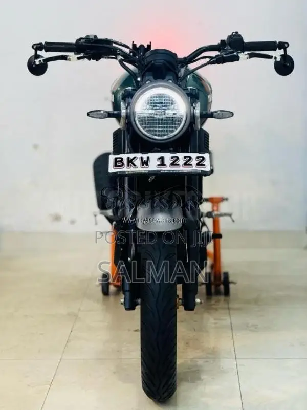 Yamaha XSR 155 2026 Motorbike (Used)