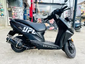Honda DIO 2017 Motorbike (Used)