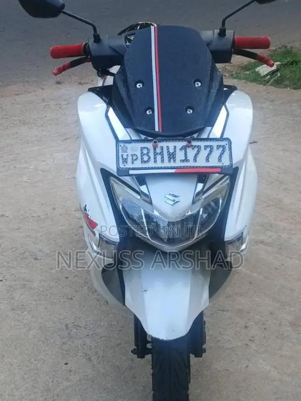 Suzuki Burgman 2019 Motorbike (Used)