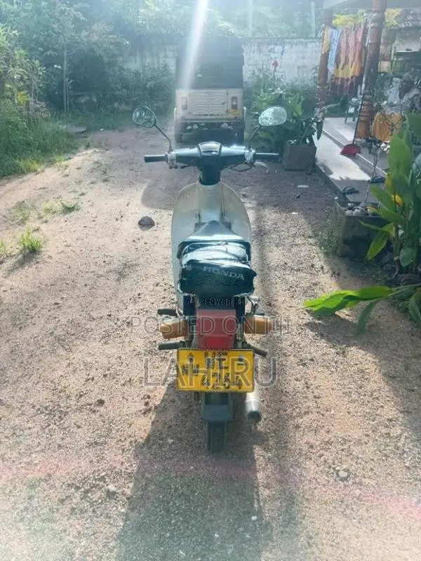 Loncin Super Cub 2011 Motorbike (Used)