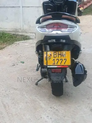Suzuki Burgman 2019 Motorbike (Used)