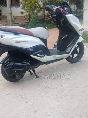 Suzuki Burgman 2019 Motorbike (Used)