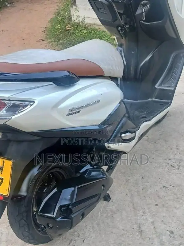 Suzuki Burgman 2019 Motorbike (Used)