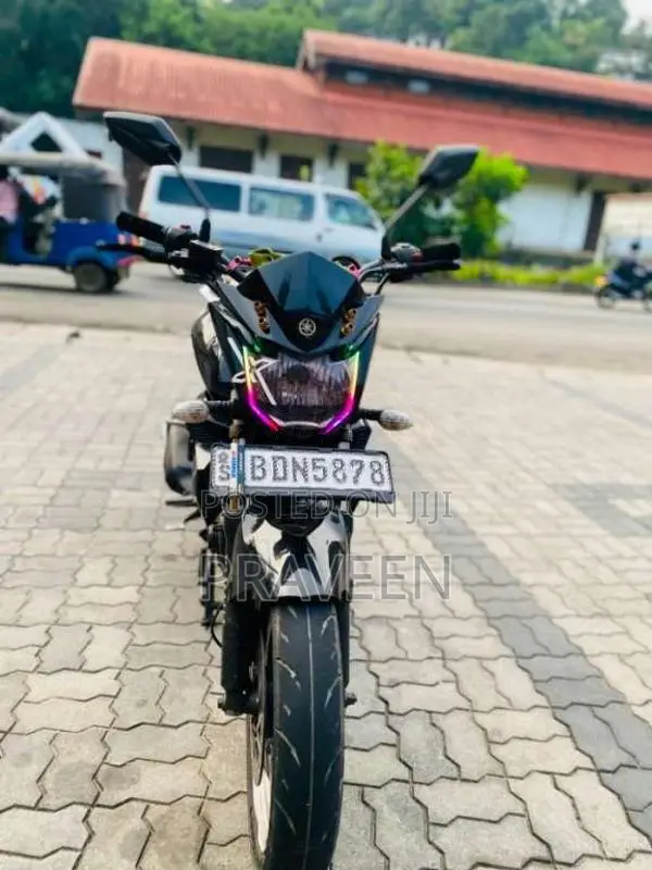 Yamaha FZ 2015 Motorbike (Used)