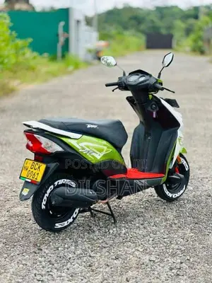 Honda Dio 2015 Motorbike (Used)