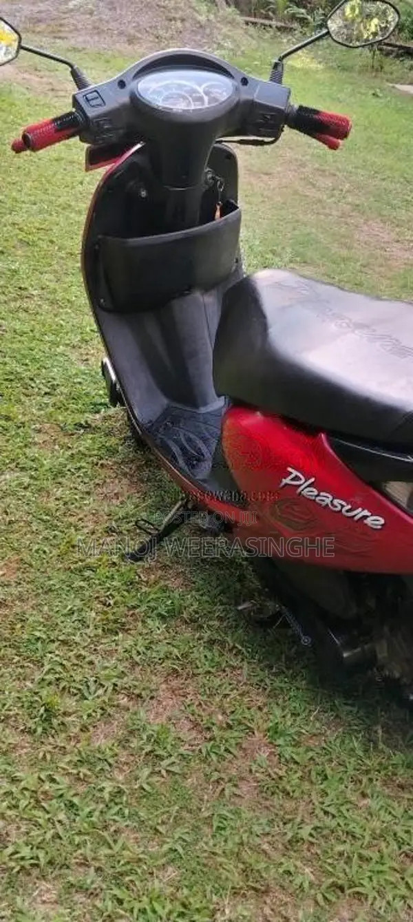 Hero Pleasure 2011 Motorbike (Used)