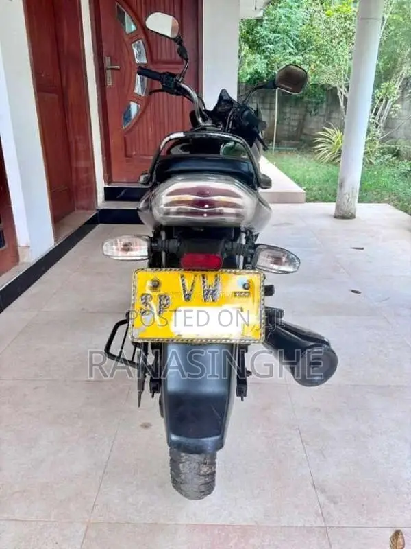 Bajaj Discover 100 2010 Motorbike (Used)