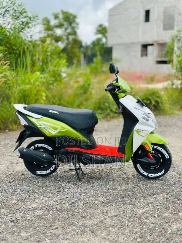 Honda Dio 2015 Motorbike (Used)