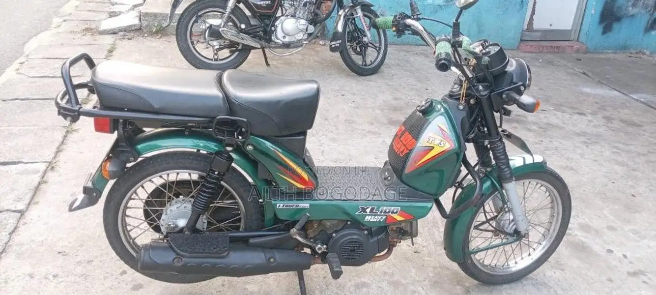 TVS XL 100 2025 Motorbike (Used)