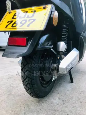Yadea T5 2024 Motorbike (Used)