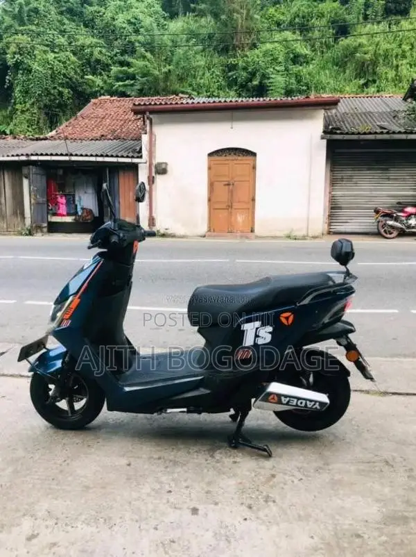 Yadea T5 2024 Motorbike (Used)