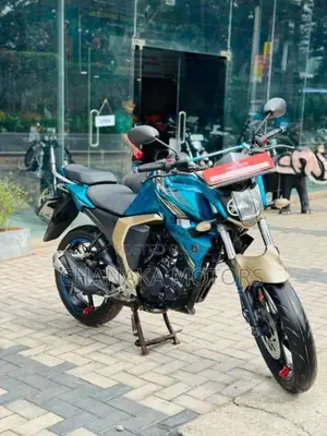 Yamaha FZ-S Version 2.0 2017 Motorbike (Used)