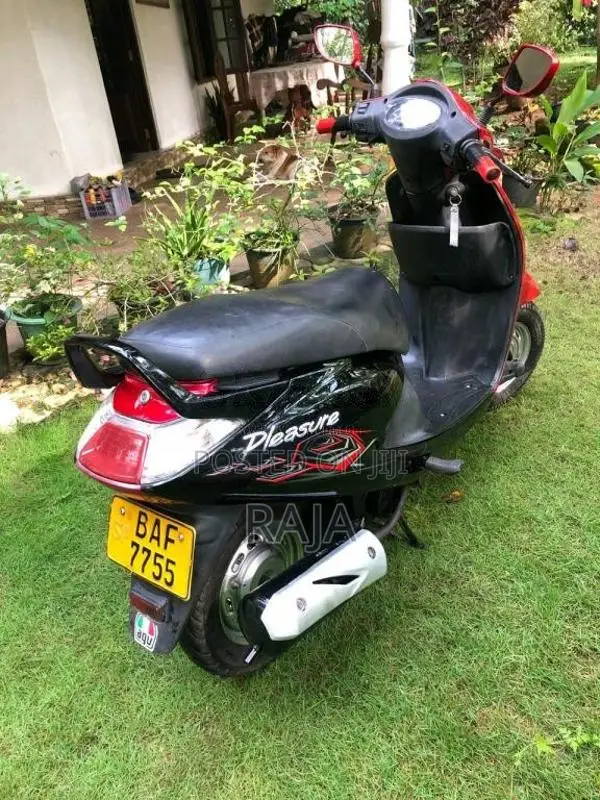 Hero Pleasure 2013 Motorbike (Used)