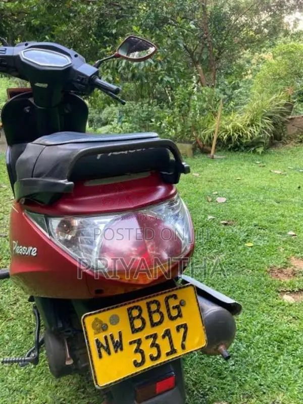 Hero Pleasure 2014 Motorbike (Used)