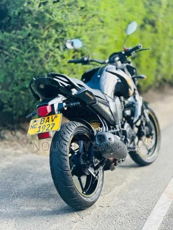 Yamaha FZ 2014 Motorbike (Used)